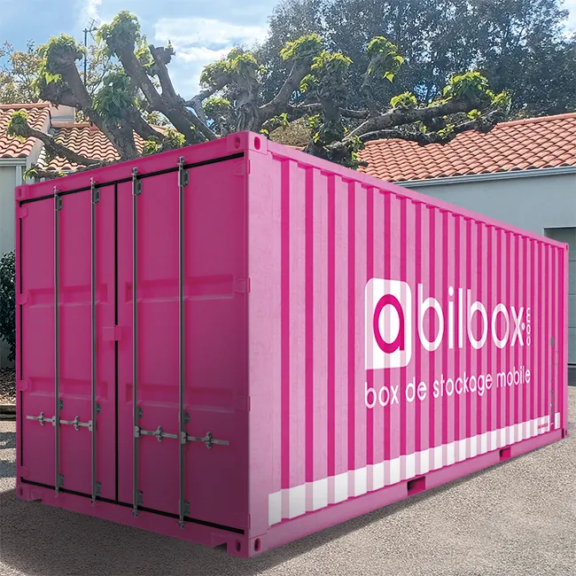 Container abilbox devant maison